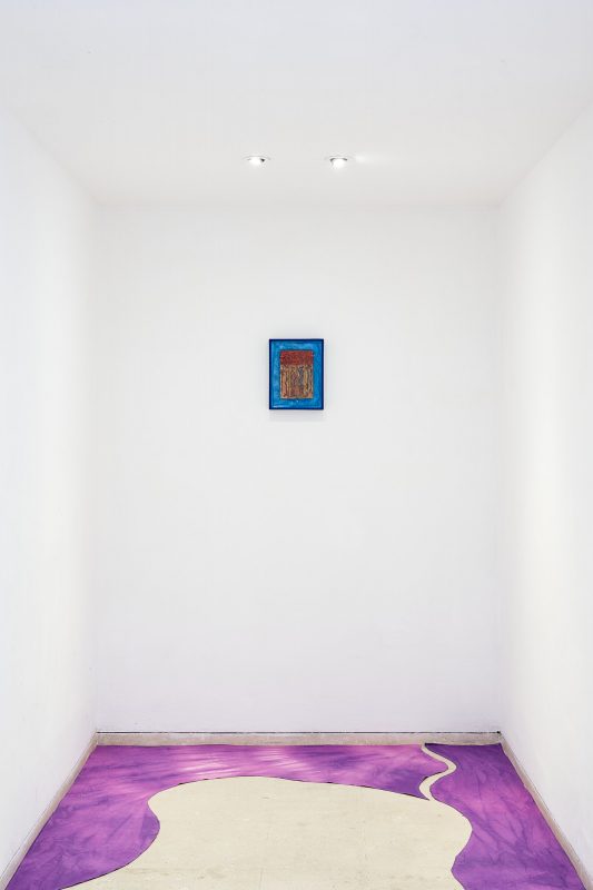 Anastasiya Parvanova, Porta Lac o Le Mon, 2023, Wood, resin, ceramic, 29.5 x 23 cm